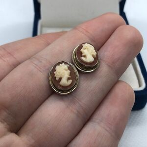 ⭐️ 💛 925 & 14k Antique Cameo Earrings